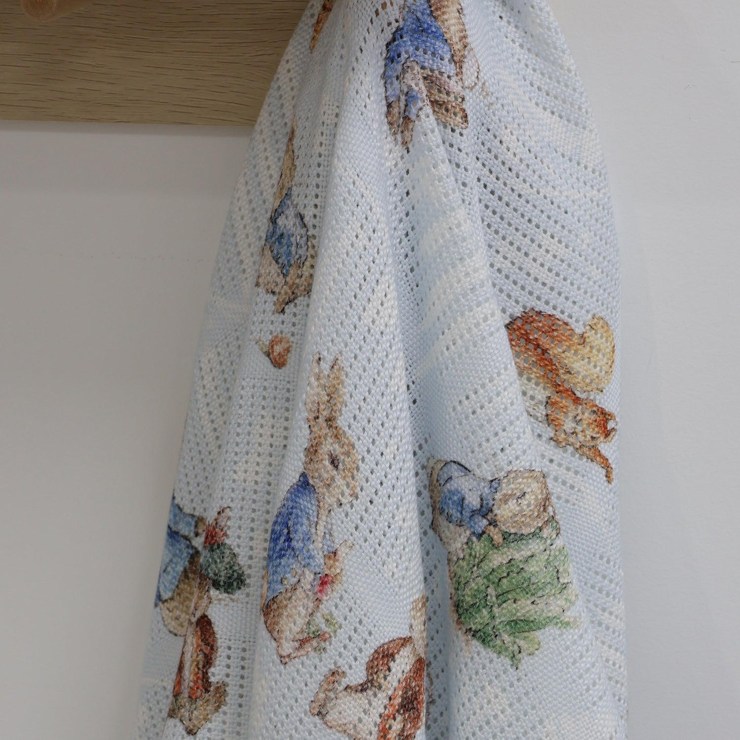 Peter Rabbit & Benjamin Bunny Cellular Blanket