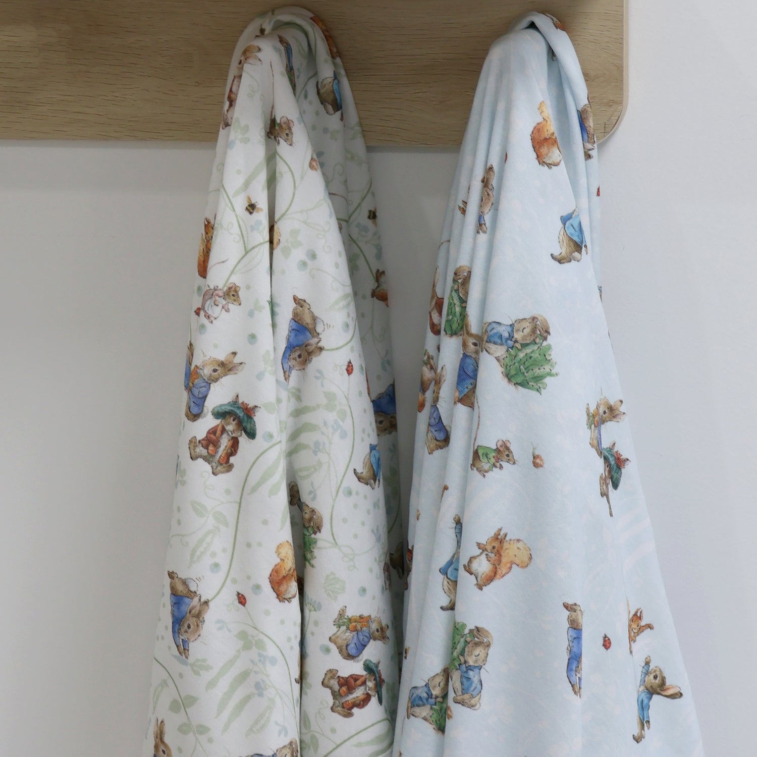 Peter Rabbit & Benjamin Bunny 2pk Jersey Wraps