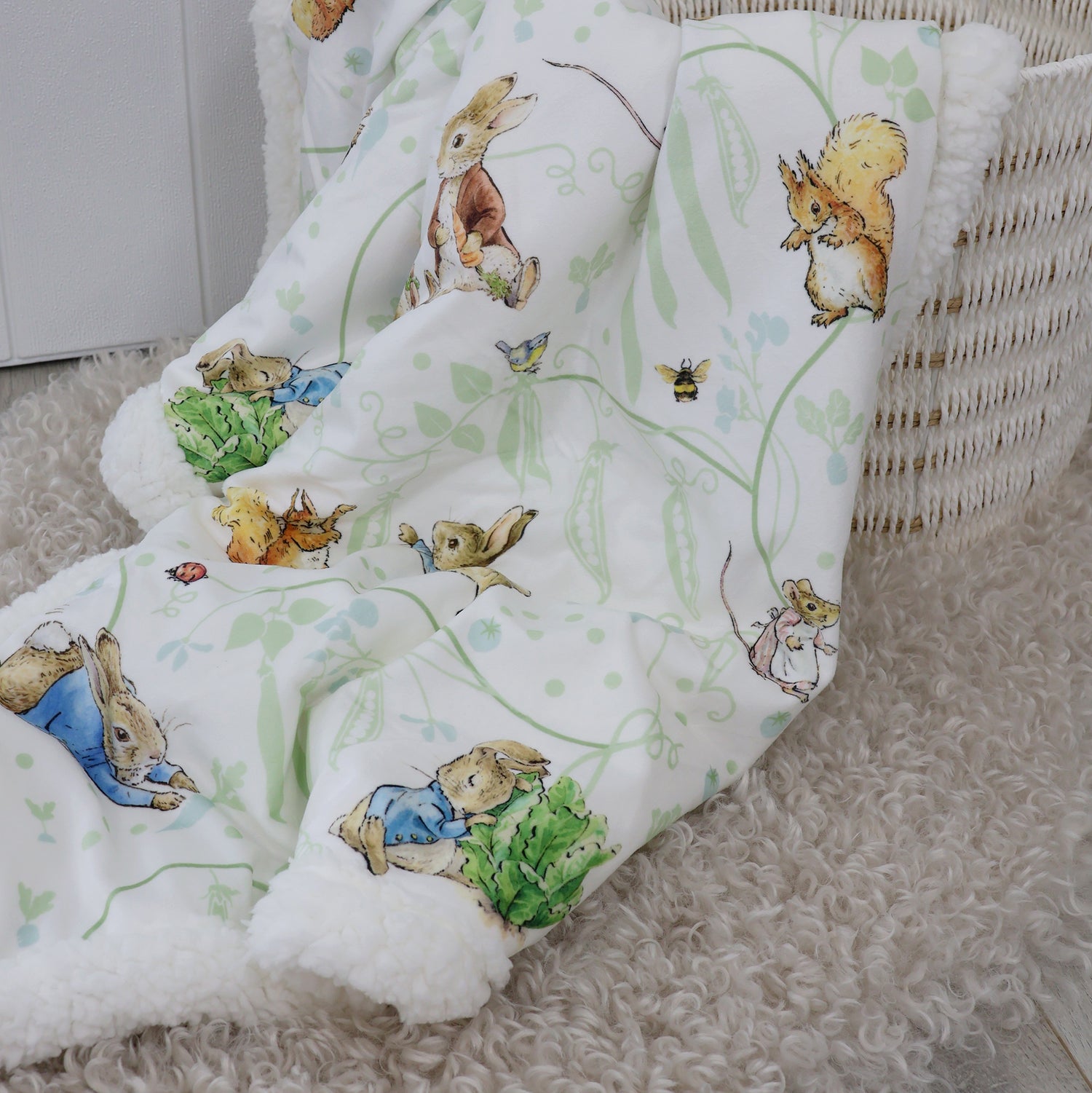 Peter Rabbit & Benjamin Bunny Cuddle Blanket