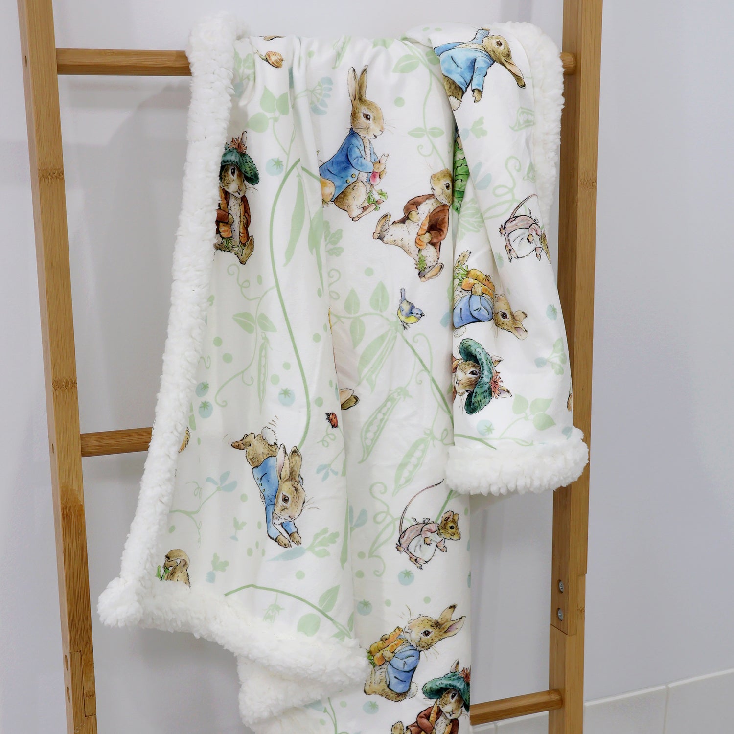 Peter Rabbit & Benjamin Bunny Cuddle Blanket