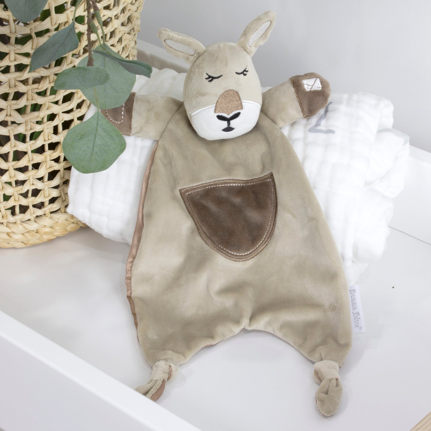 Aussie Animals 'Kangaroo' Comforter Toy