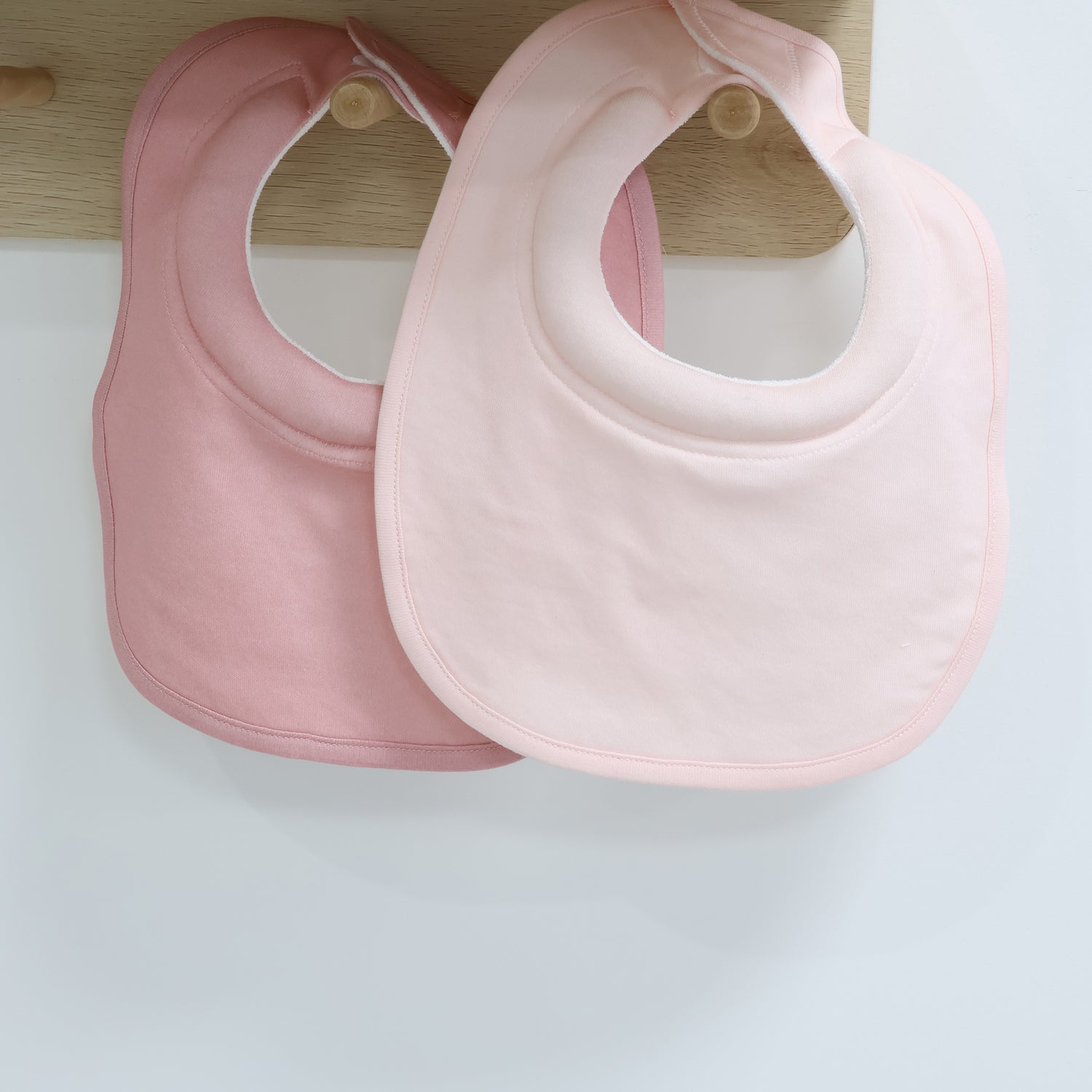 Bubba Sundae 2pk Dribble Bibs - Cupcake