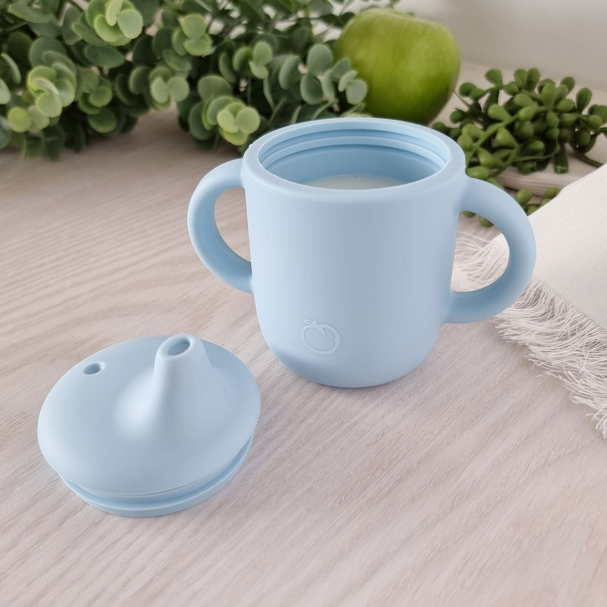 Plum Silicone Sippy Cup & Suction Plate Bundle - Blue