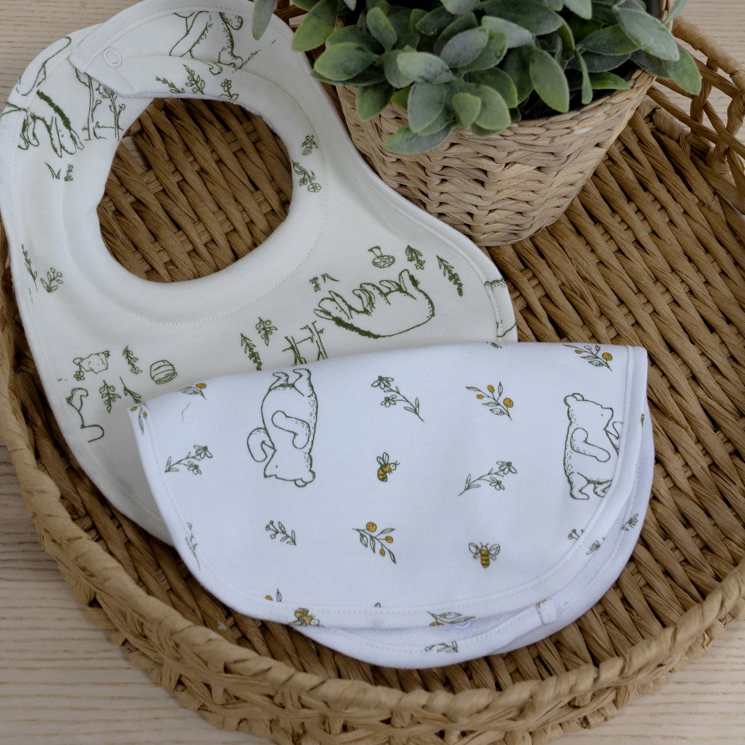 Disney Classic Pooh 2pk Dribble Bibs