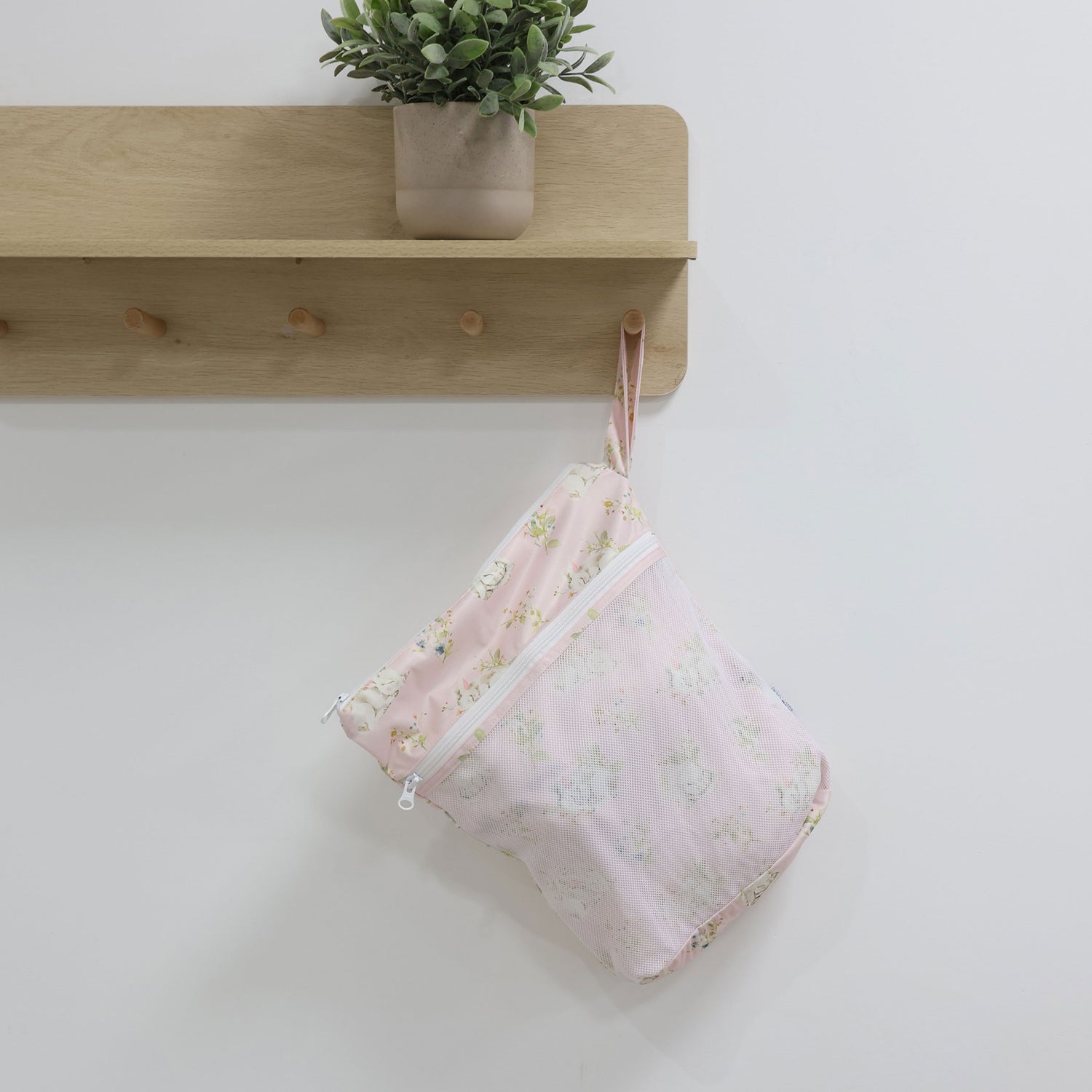 Sleeping Bunny Wet/Dry Bag 30x35CM