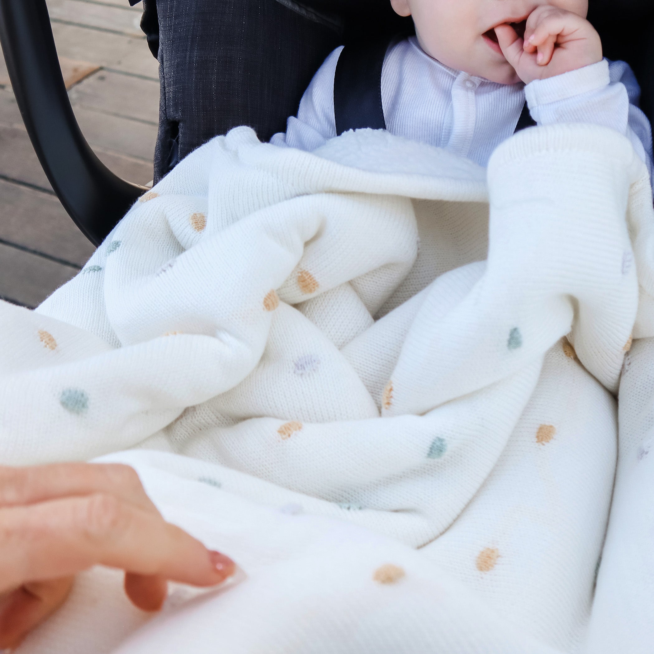 Confetti Cot Knit Blanket - White Multi